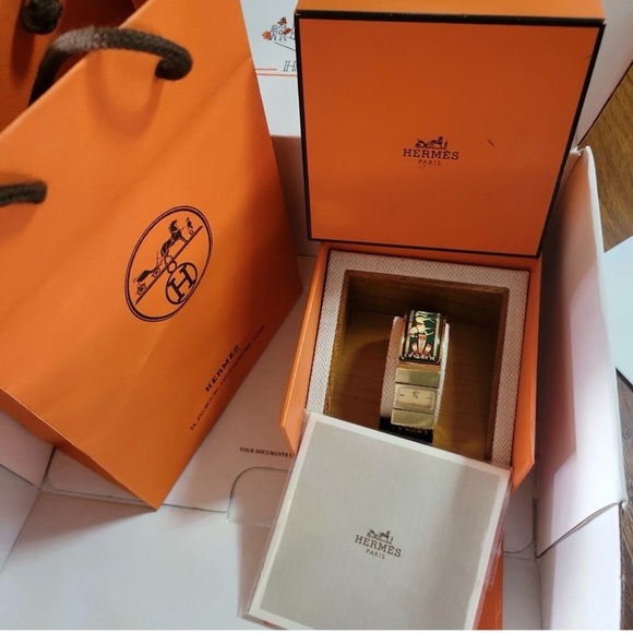 SOLD:Authentic HERMES Loquet Quartz Gold Dial Ladies Bangle Watch - Picture 8 of 9